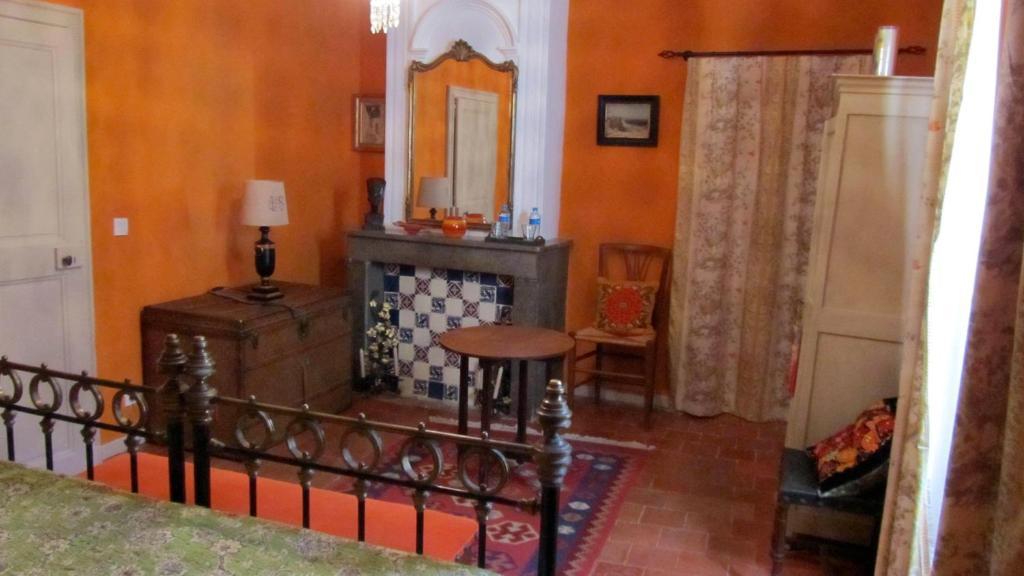Maison D'Hotes La Boca Sommières Zimmer foto